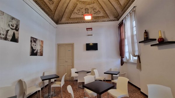 casa indipendente in vendita a Parma in zona Centro Storico
