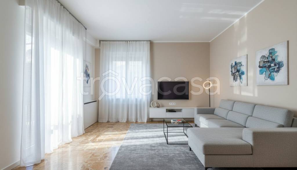 appartamento in vendita a Parma in zona Crocetta