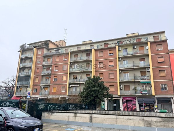 appartamento in vendita a Parma in zona Centro Storico