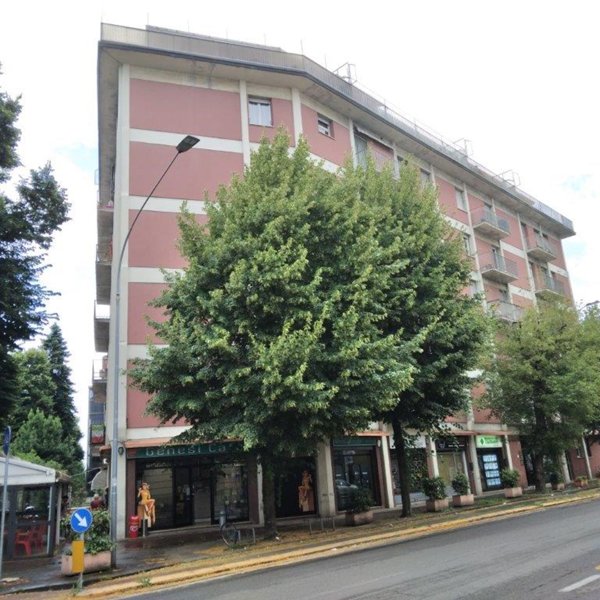 negozio in vendita a Parma in zona Pablo