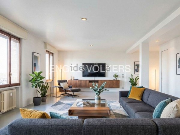 appartamento in vendita a Parma in zona Centro Storico