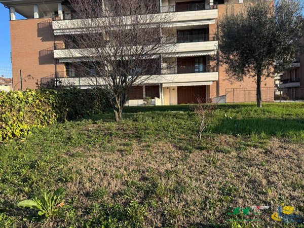 appartamento in vendita a Parma in zona Vicofertile