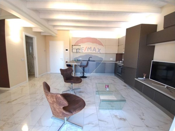 appartamento in vendita a Parma in zona Cittadella