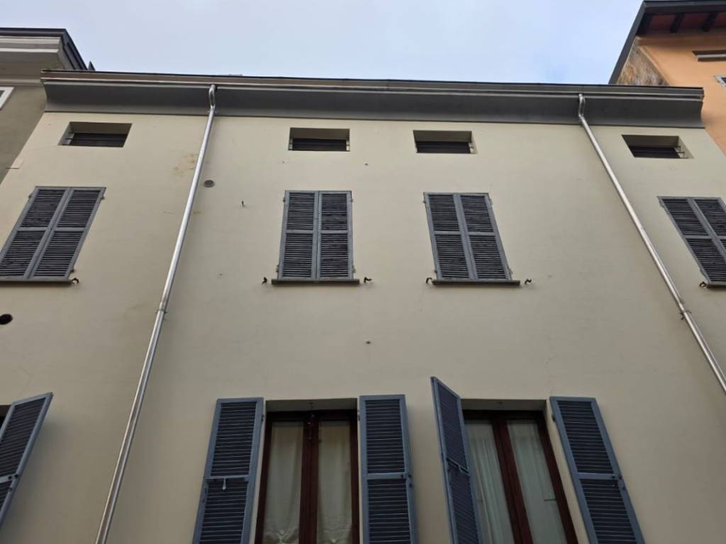 appartamento in vendita a Parma in zona Centro Storico