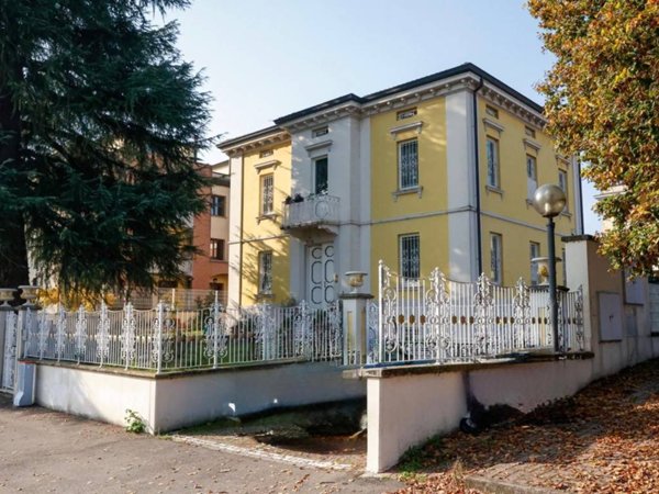 casa indipendente in vendita a Parma in zona Marano
