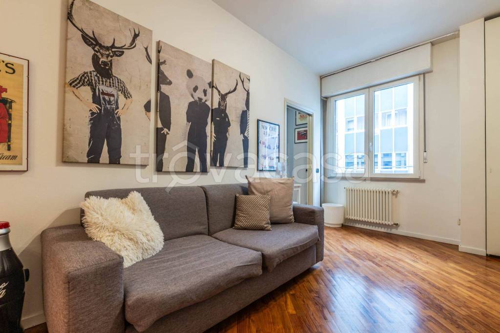 appartamento in vendita a Parma in zona Centro Storico