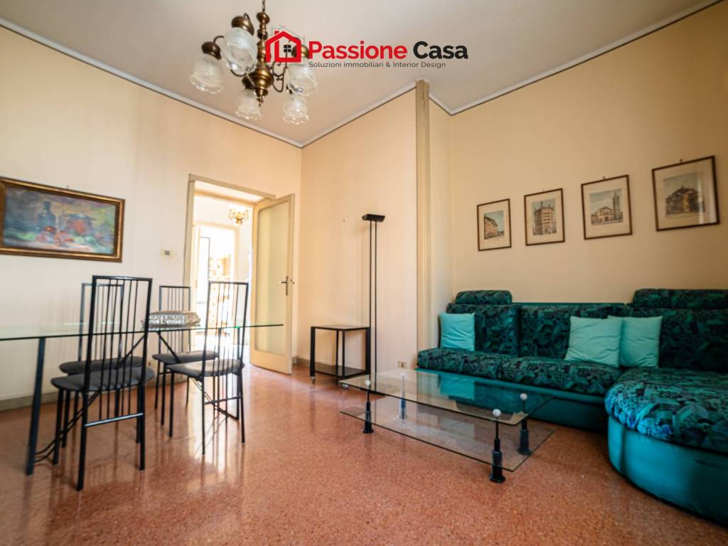 appartamento in vendita a Parma in zona Centro Storico