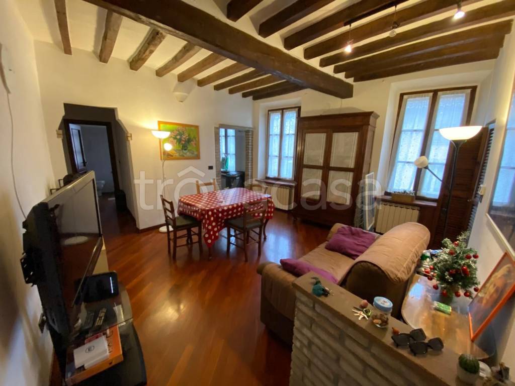 appartamento in vendita a Parma in zona Centro Storico