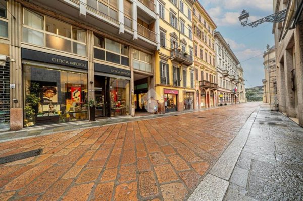 appartamento in vendita a Parma in zona Centro Storico