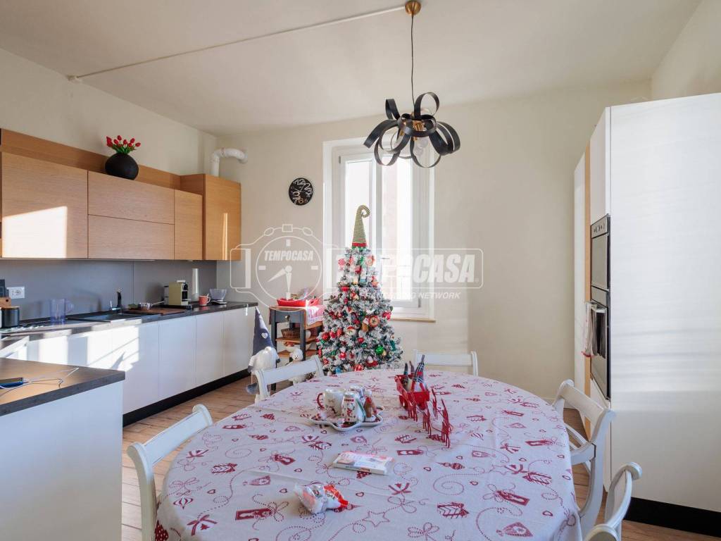 appartamento in vendita a Parma in zona San Lazzaro