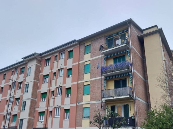 appartamento in vendita a Parma in zona Montanara