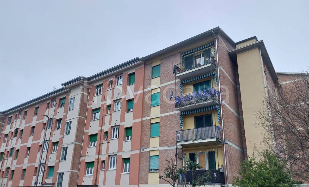 appartamento in vendita a Parma in zona Montanara