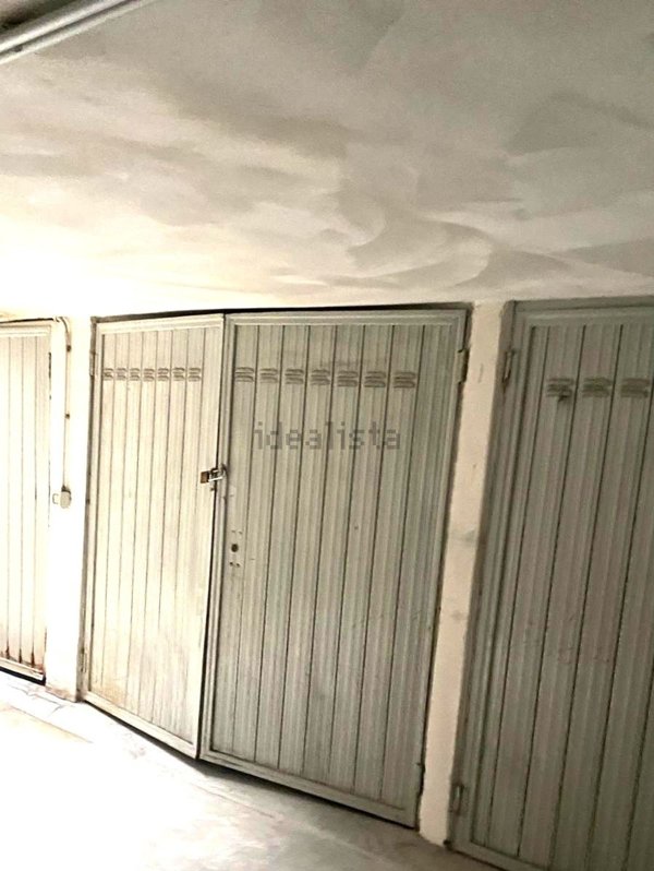 locale di sgombero in vendita a Parma in zona San Lazzaro