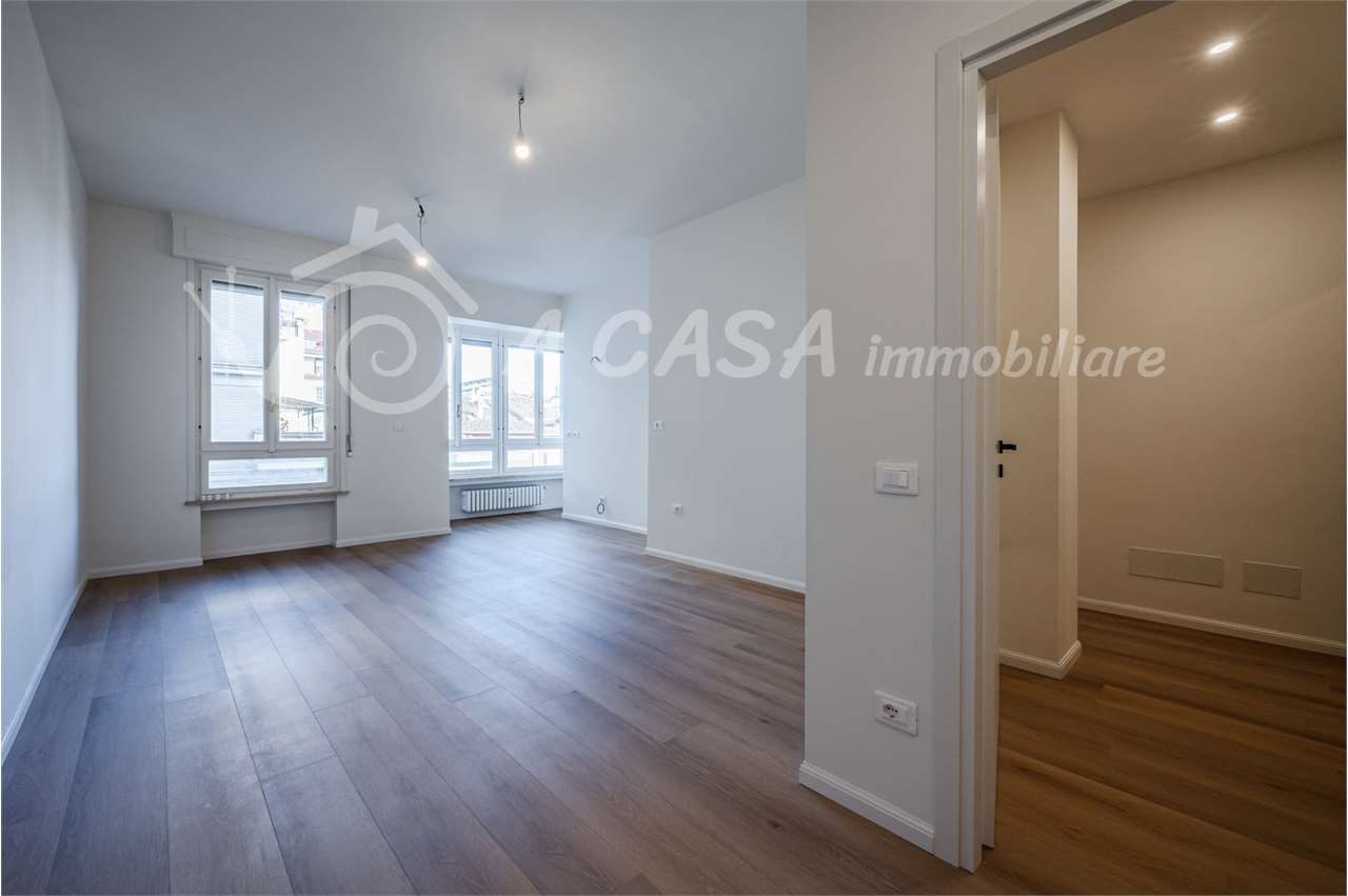 appartamento in vendita a Parma in zona Centro Storico