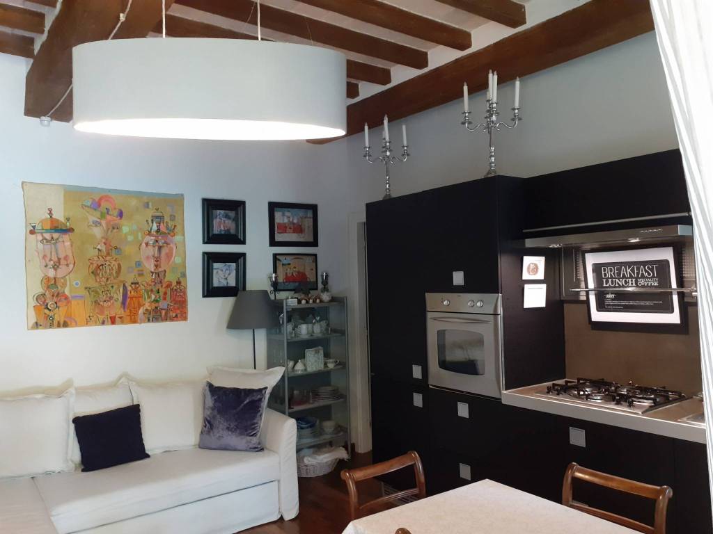 appartamento in vendita a Parma in zona Cittadella