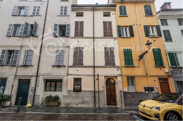 appartamento in vendita a Parma in zona Centro Storico
