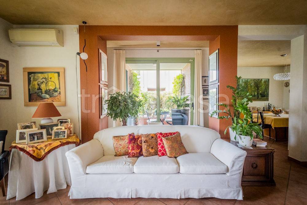 appartamento in vendita a Parma in zona Botteghino