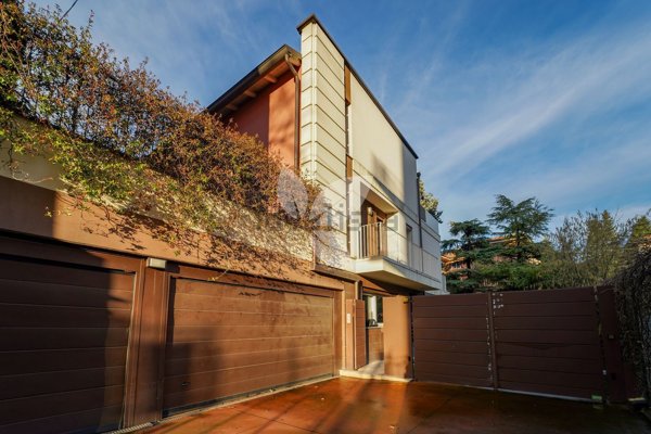 casa indipendente in vendita a Parma