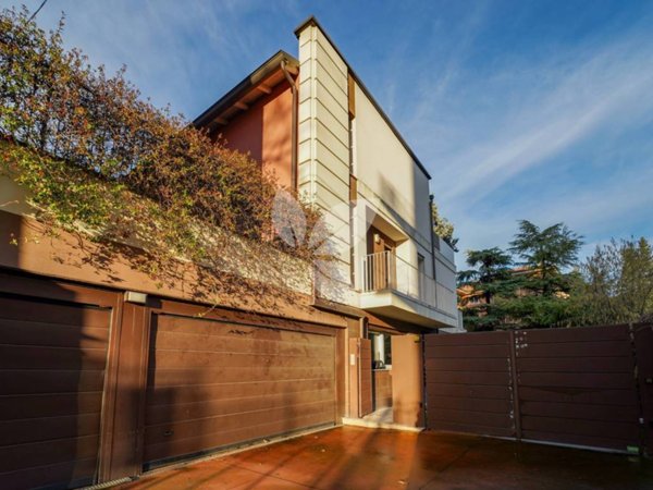 casa indipendente in vendita a Parma in zona San Lazzaro