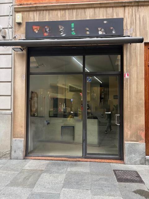 negozio in vendita a Parma in zona Centro Storico