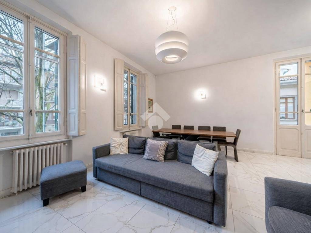 appartamento in vendita a Parma in zona Cittadella