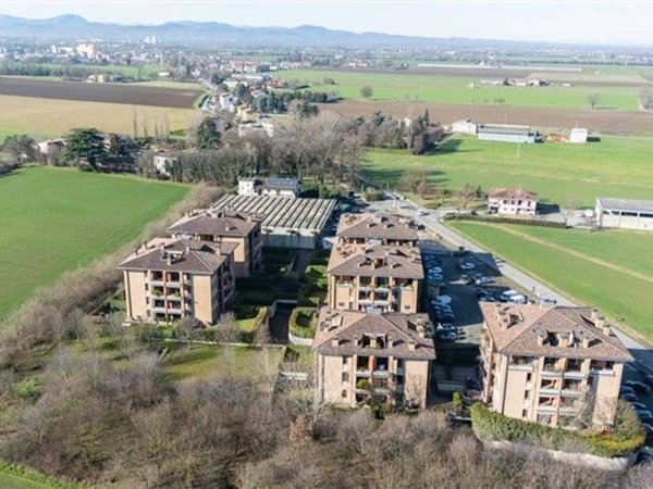 appartamento in vendita a Parma in zona Molinetto