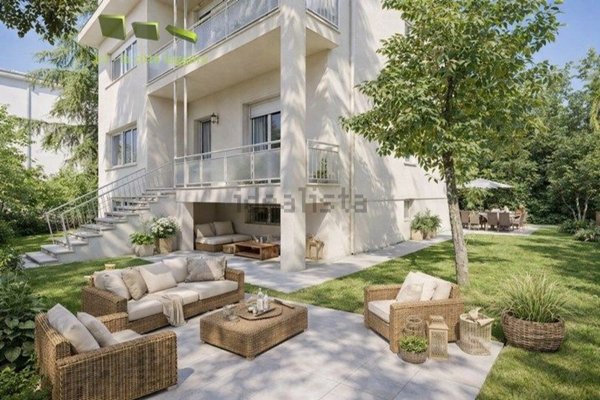 casa indipendente in vendita a Parma in zona Lubiana