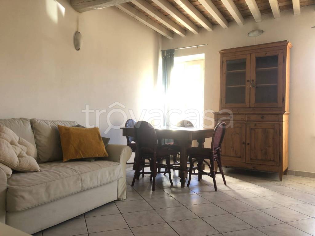 appartamento in vendita a Parma in zona Centro Storico