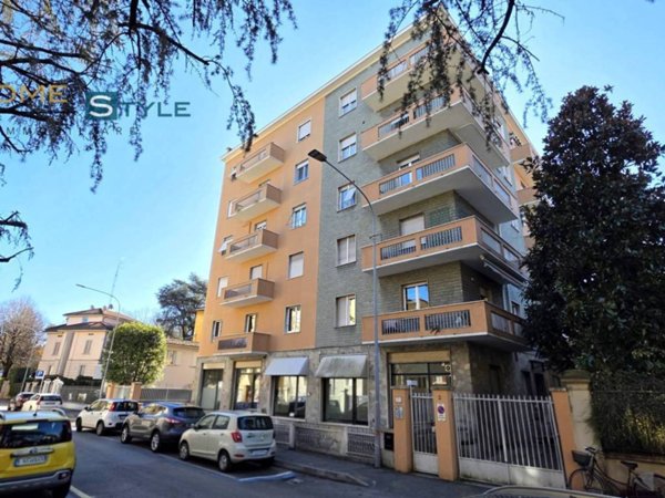 appartamento in vendita a Parma in zona Cittadella