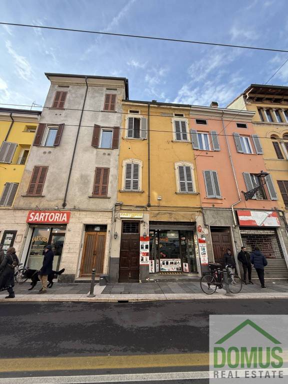 appartamento in vendita a Parma in zona Centro Storico