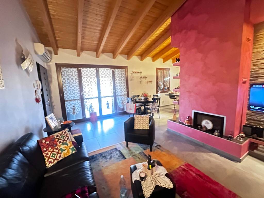 appartamento in vendita a Parma in zona Baganzola