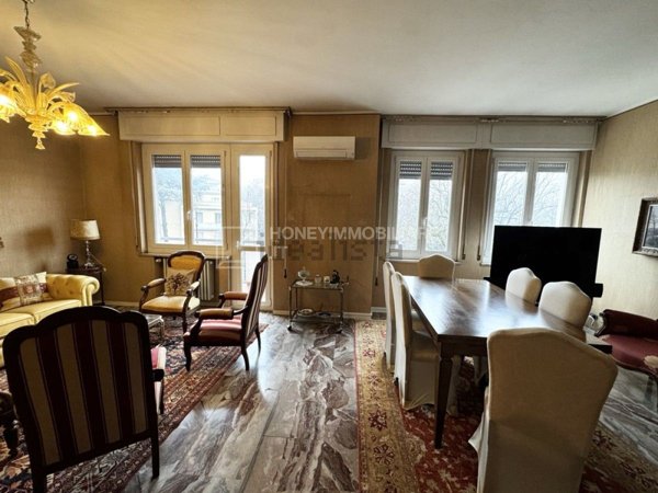 appartamento in vendita a Parma in zona Cittadella