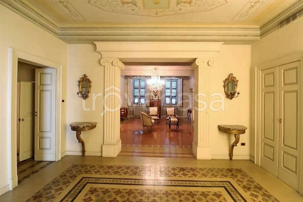 appartamento in vendita a Parma in zona Centro Storico