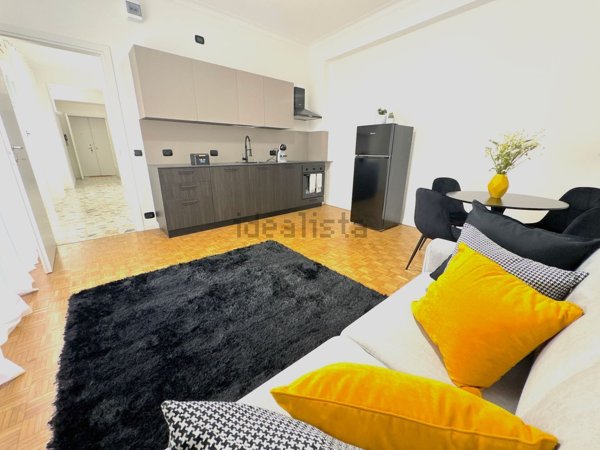 appartamento in vendita a Parma in zona Centro Storico