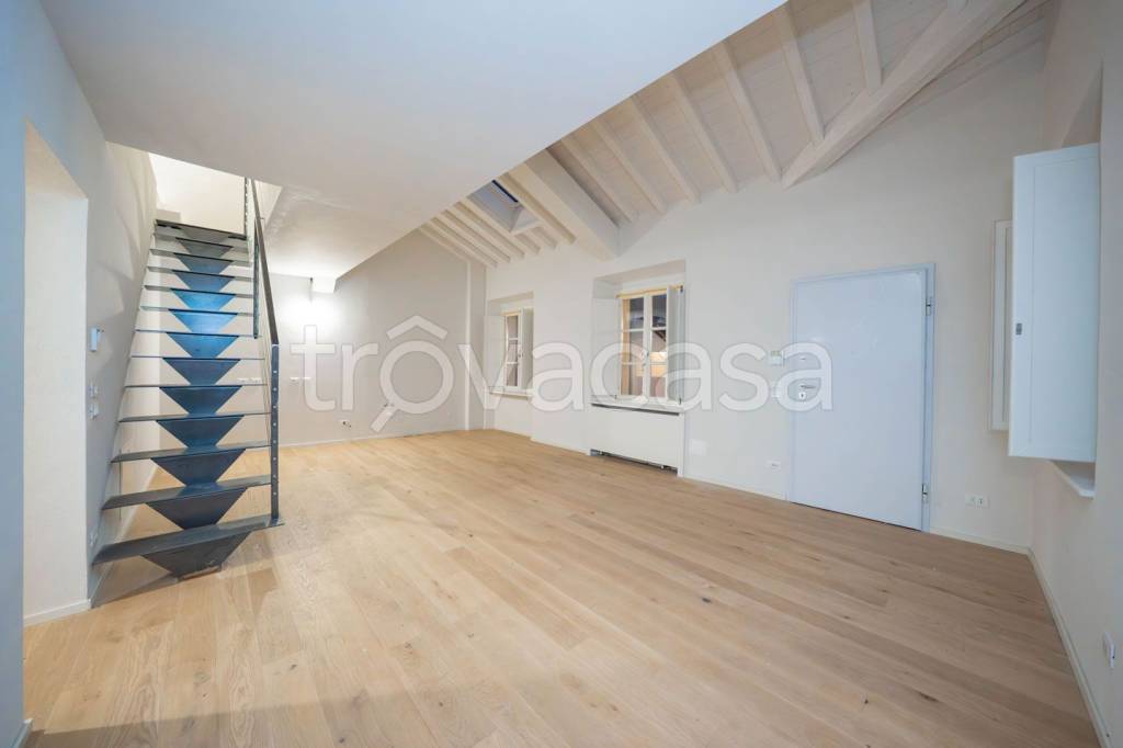 appartamento in vendita a Parma in zona Centro Storico