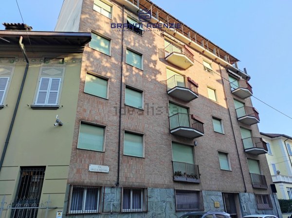 appartamento in vendita a Parma in zona Centro Storico