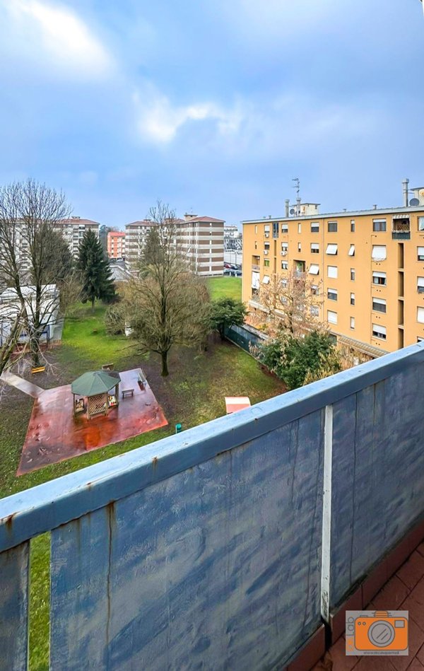 appartamento in vendita a Parma in zona Montanara