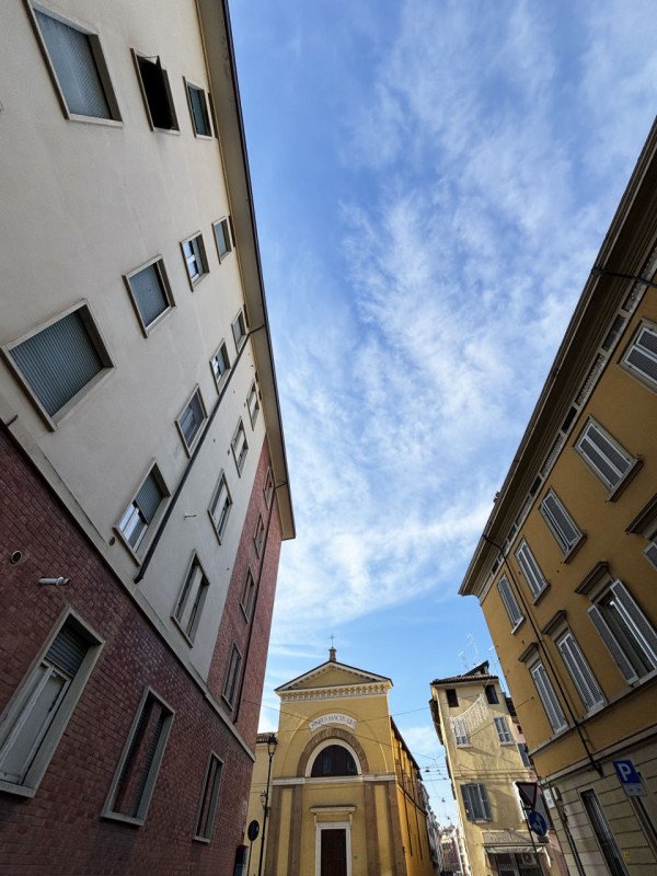 appartamento in vendita a Parma in zona Oltretorrente