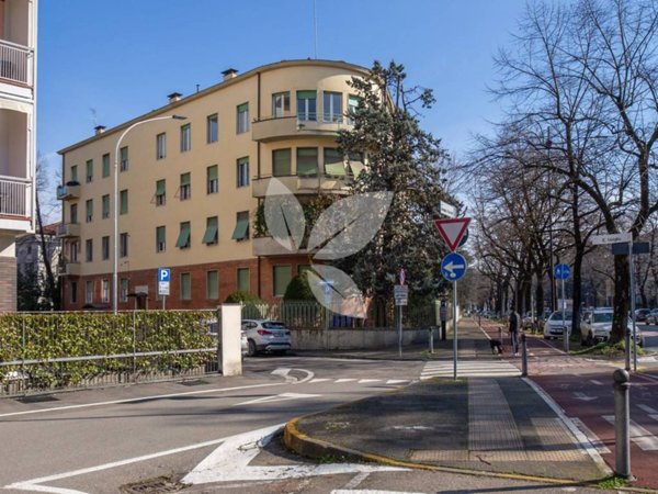 appartamento in vendita a Parma in zona San Lazzaro
