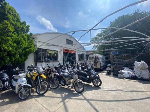 negozio in vendita a Parma in zona San Lazzaro