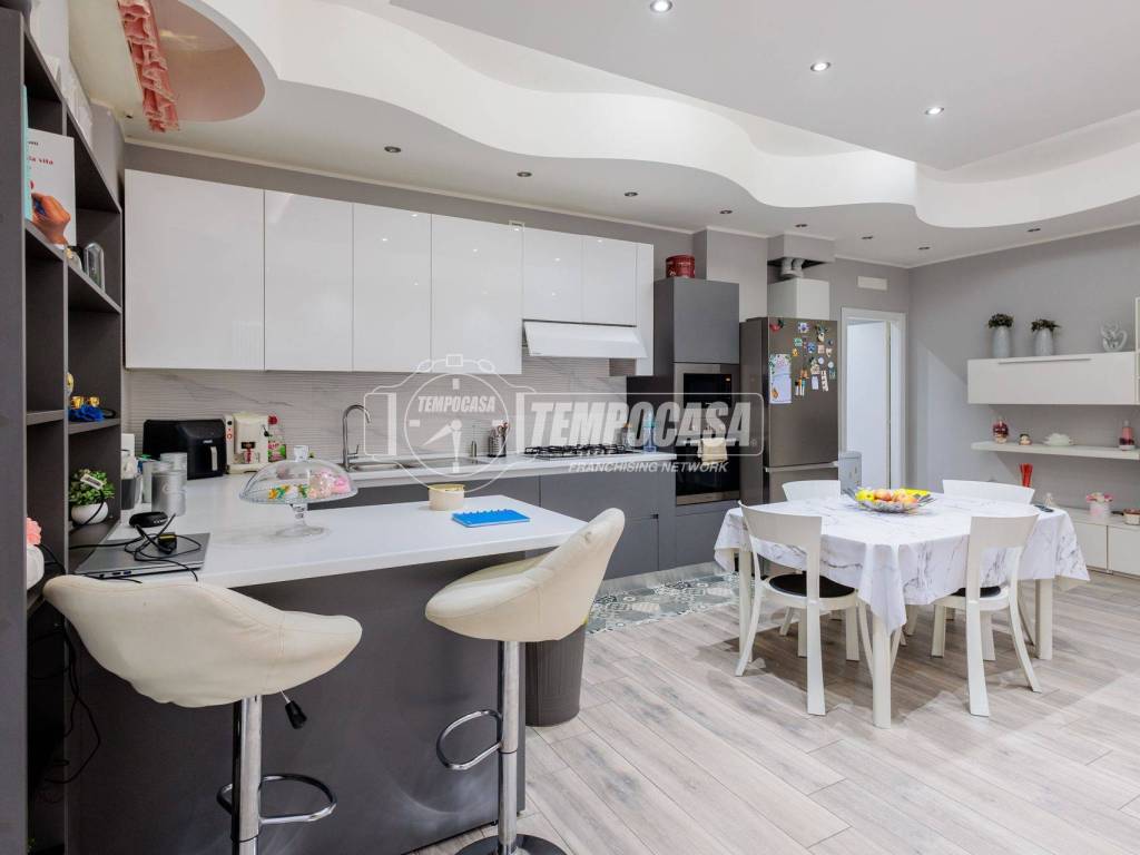 appartamento in vendita a Parma in zona San Lazzaro