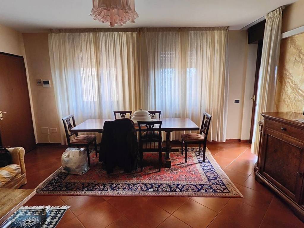 appartamento in vendita a Parma in zona San Leonardo