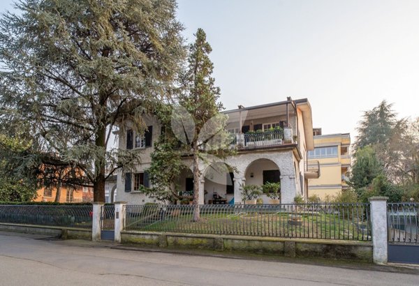 casa indipendente in vendita a Parma