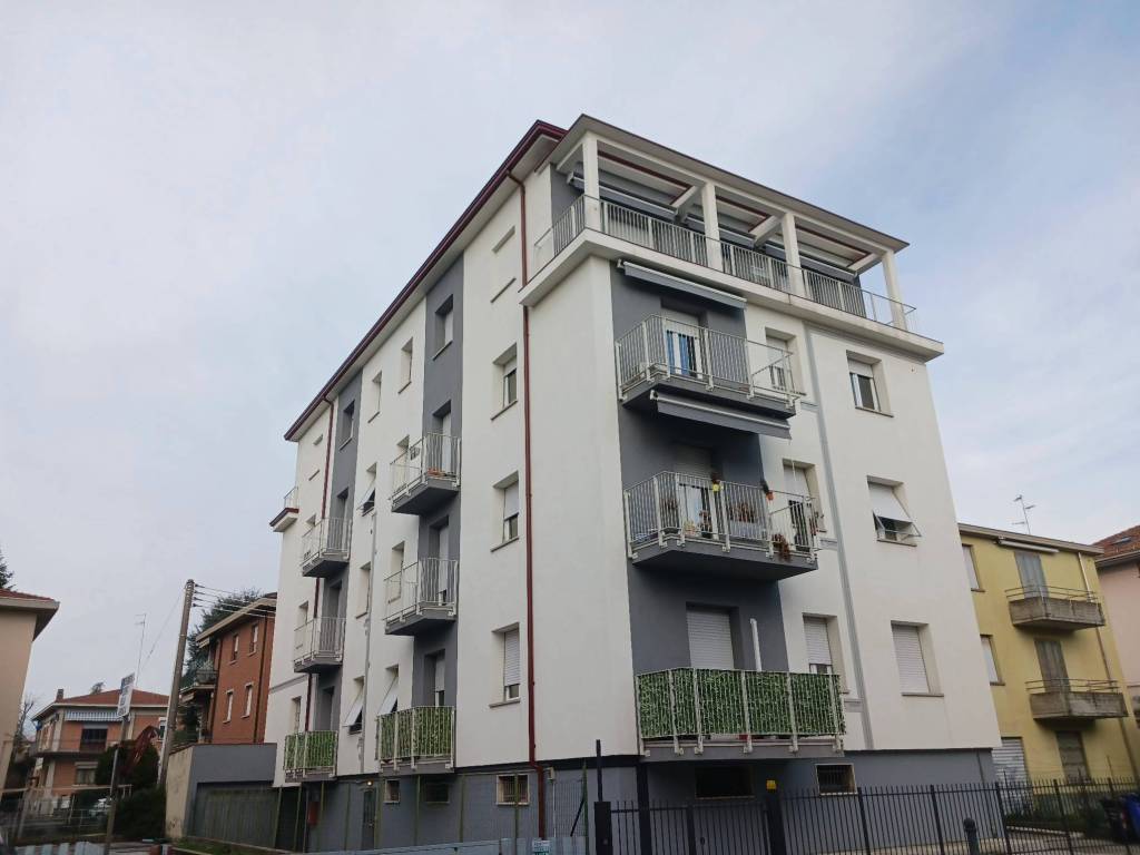 appartamento in vendita a Parma in zona San Leonardo