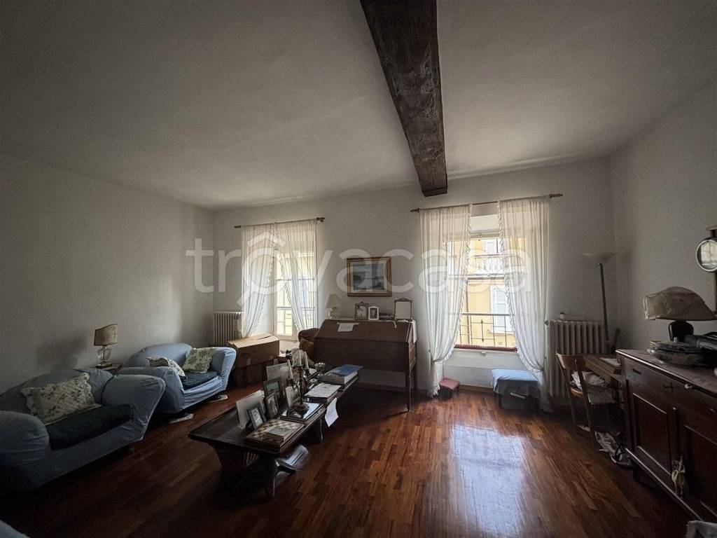 appartamento in vendita a Parma in zona Centro Storico