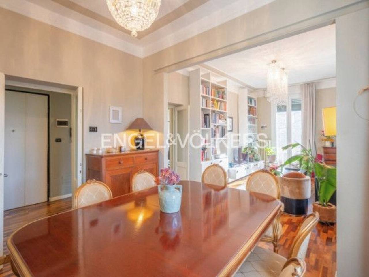 appartamento in vendita a Parma in zona Centro Storico