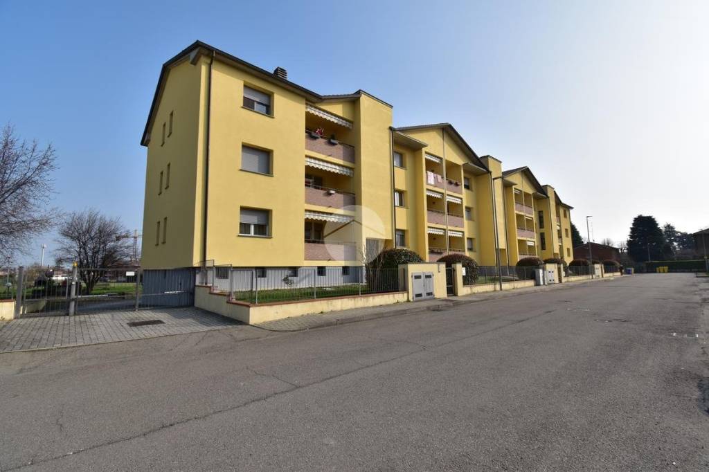 appartamento in vendita a Parma in zona Corcagnano