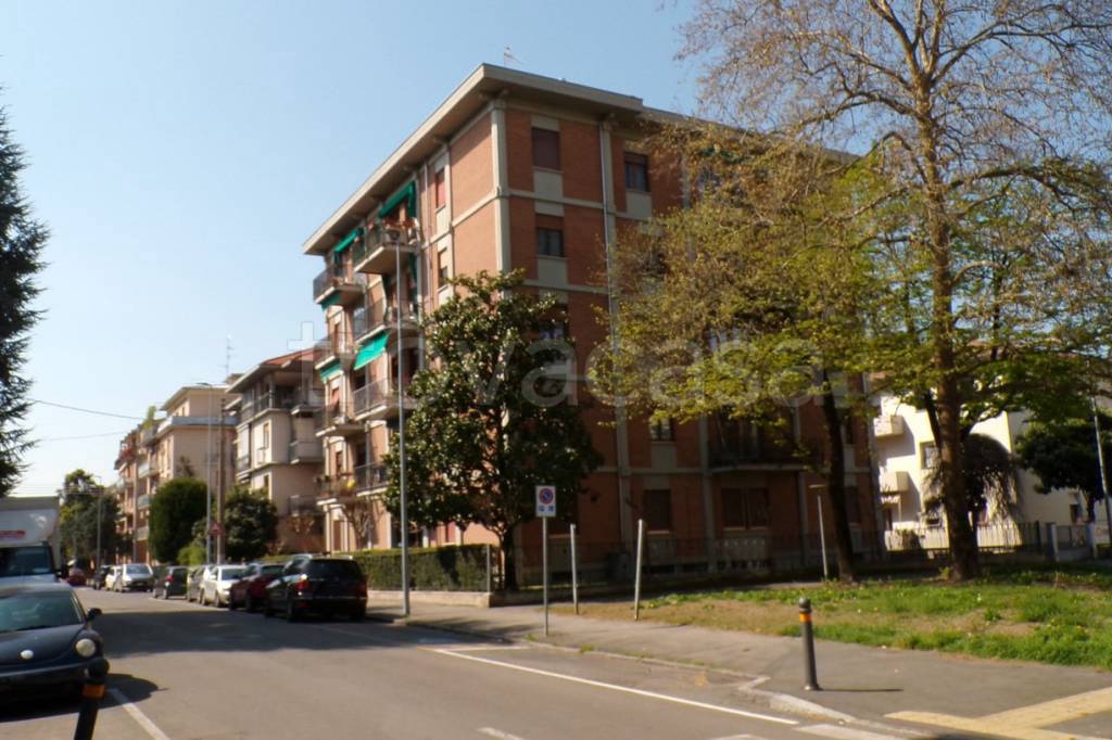 appartamento in vendita a Parma in zona Montanara