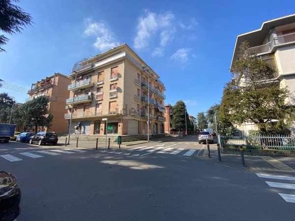 appartamento in vendita a Parma in zona Montanara