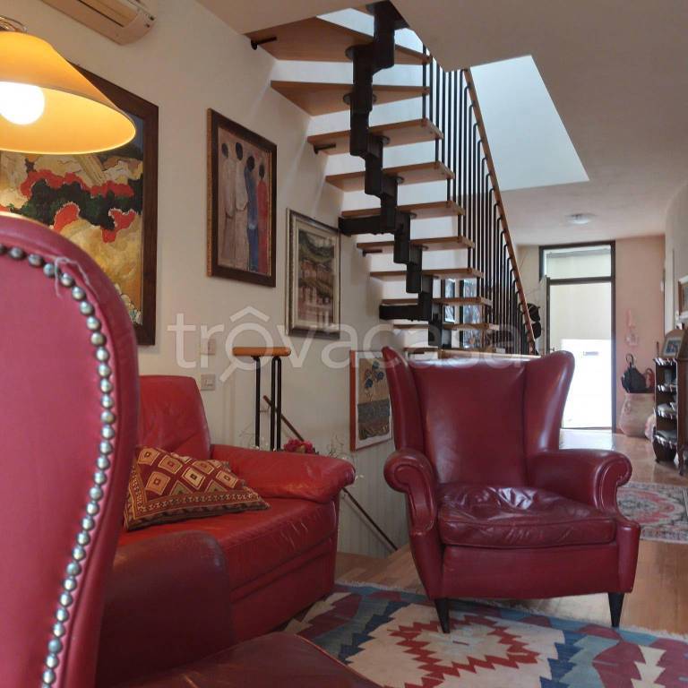 casa indipendente in vendita a Parma in zona Pilastrello